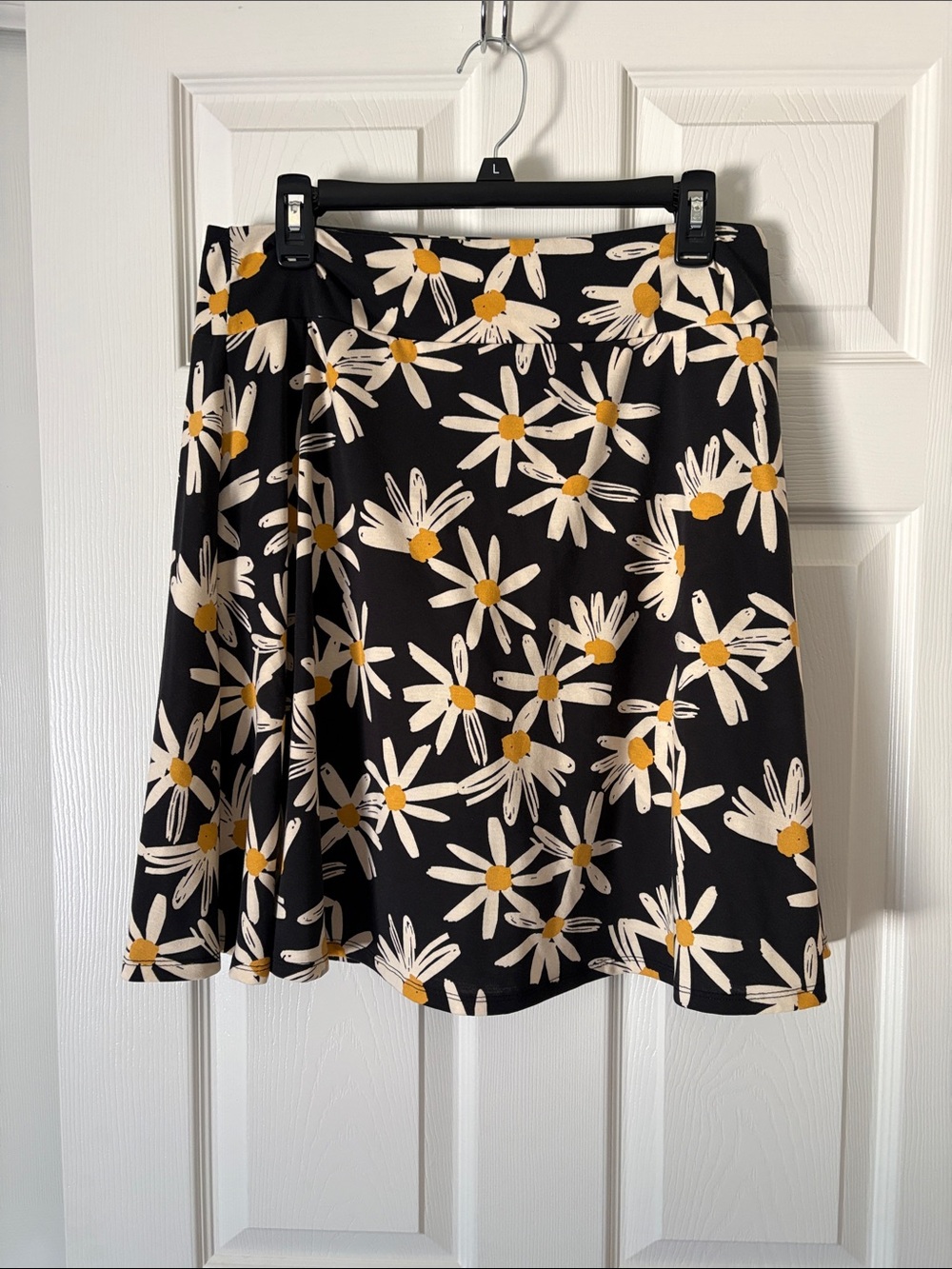 LulaRoe Eileen skort. Worn once.